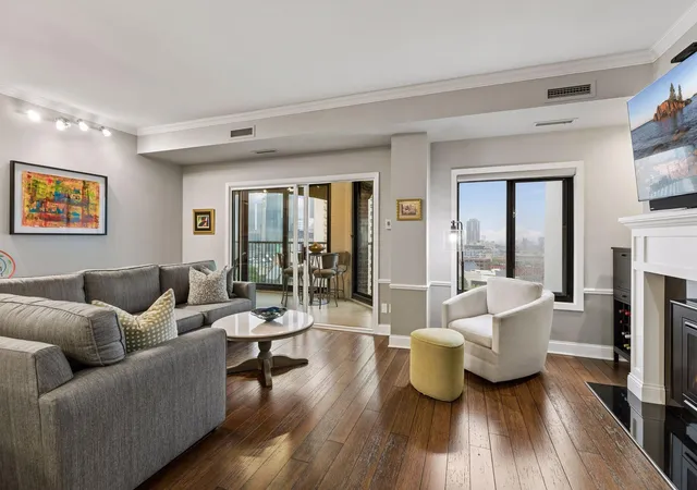 Condo for sale at 1235 Yale Pl #1307, Minneapolis, MN 55403 | MLS# 7164107 | Listing updated on 2026-10-23