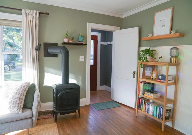 Photo 3 of Single family home for sale at 413 W Beech Ave, Fergus Falls, MN 56537 | MLS# 7164128 | Listing updated on 2026-10-23