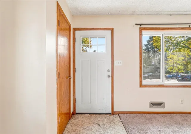 Photo 3 of Single family home for sale at 711 5th Avenue SE, Minneapolis, MN 55414 | MLS# 7164140 | Listing updated on 2026-10-23