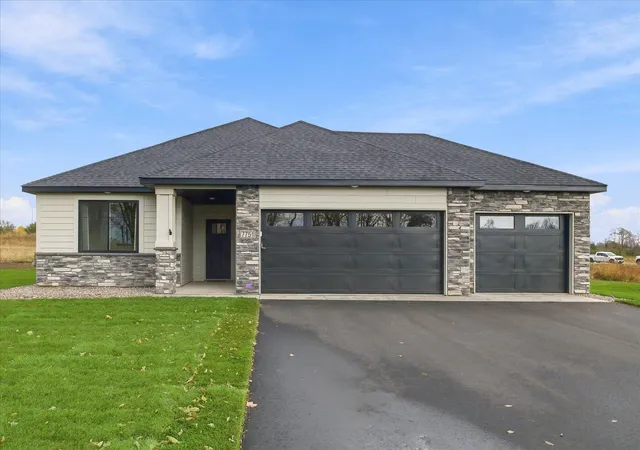 Photo 1 of Single family home for sale at 7751 Lake John Dr, Annandale, MN 55302 | MLS# 7164154 | Listing updated on 2026-10-29