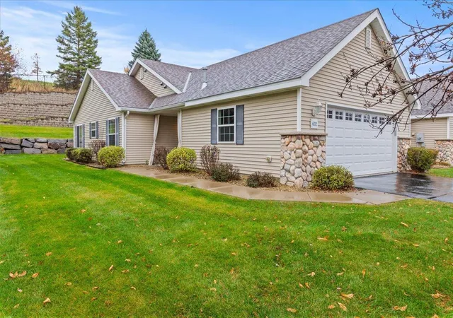 Photo 1 of Single family home for sale at 632 Bonita Cir, Delano, MN 55328 | MLS# 7164165 | Listing updated on 2026-10-29