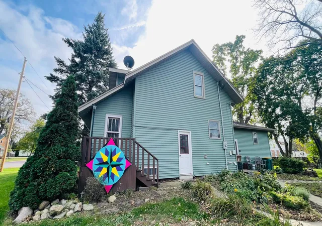 Photo 1 of Single family home for sale at 102 1st Avenue SE, Geneva, MN 56035 | MLS# 7164253 | Listing updated on 2026-10-24