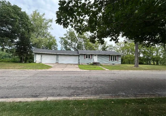 Photo 3 of Single family home for sale at 315 Front St, Monticello, MN 55362 | MLS# 7164267 | Listing updated on 2026-10-23
