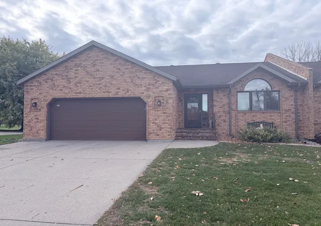 Photo 1 of Townhouse for sale at 423 Caddy Ave, Moorhead, MN 56560 | MLS# 7164297 | Listing updated on 2026-10-27