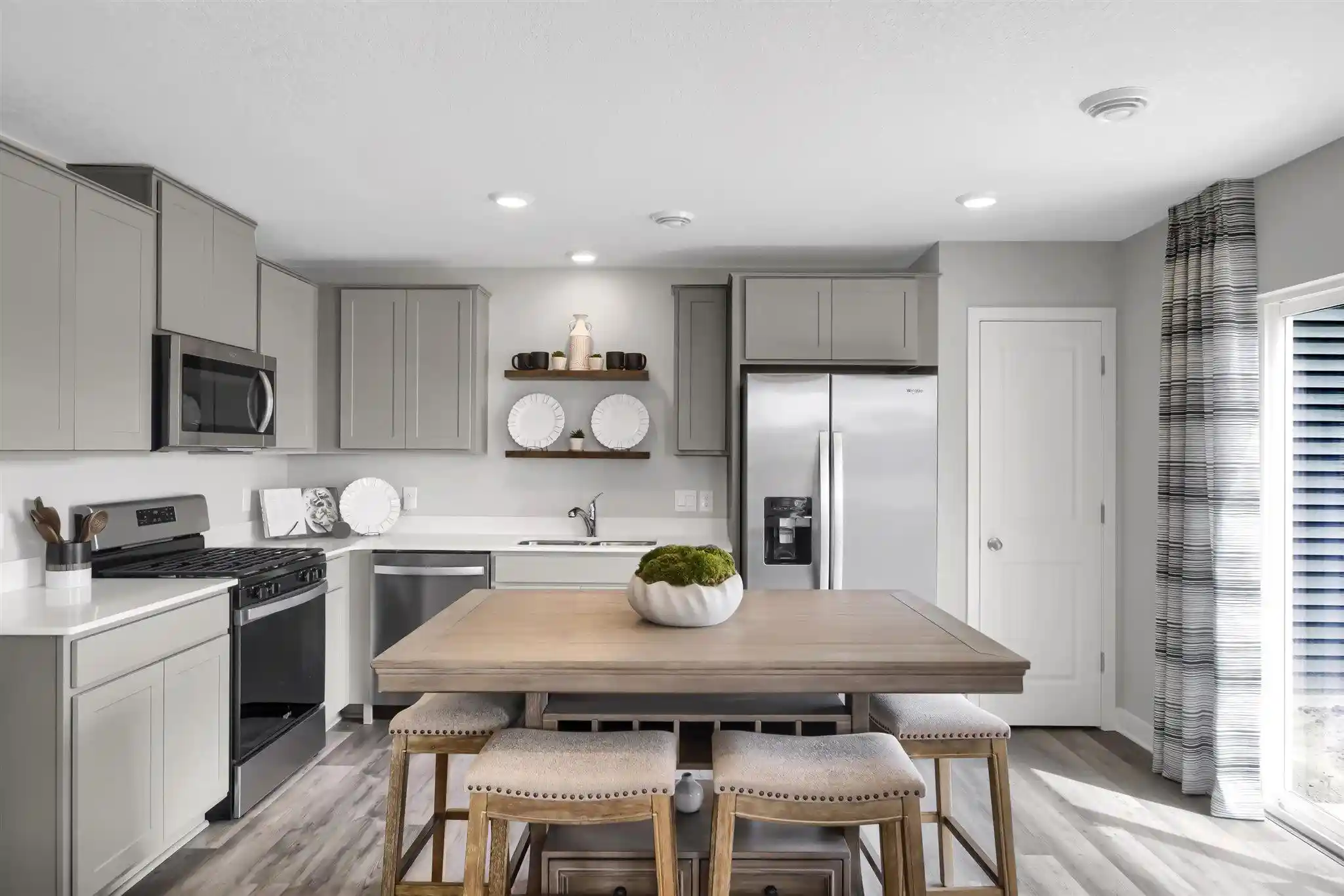 Photo 4 of Single family home for sale at 19275 137th Avenue N, Rogers, MN 55374 | MLS# 7164347 | Listing updated on 2026-10-25