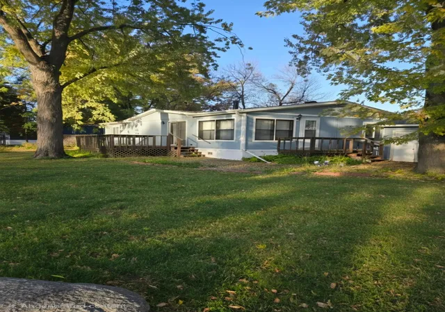 Single family home for sale at 100 Joyce Dr, Mankato, MN 56001 | MLS# 7164354