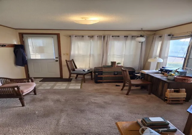 Photo 2 of Single family home for sale at 100 Joyce Dr, Mankato, MN 56001 | MLS# 7164354 | Listing updated on 2026-10-29