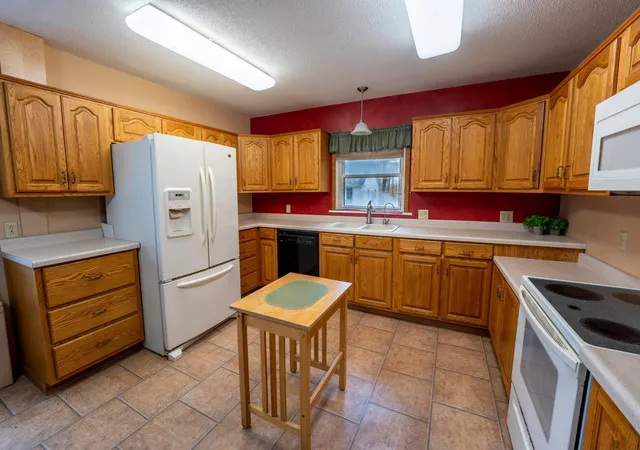 Photo 3 of Single family home for sale at 34813 541st Avenue, Lafayette, MN 56054 | MLS# 7164395 | Listing updated on 2026-10-29