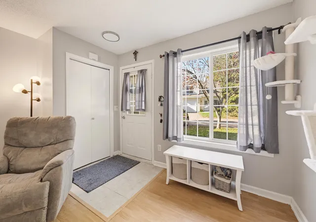 Photo 4 of Single family home for sale at 2260 Williams Dr, Burnsville, MN 55337 | MLS# 7164405 | Listing updated on 2026-10-27