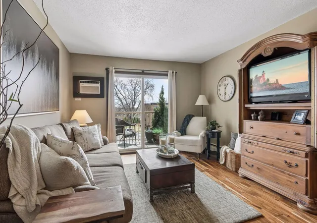 Photo 4 of Condo for sale at 3155 Old Hwy 8 #306, Minneapolis, MN 55418 | MLS# 7164470 | Listing updated on 2026-10-24
