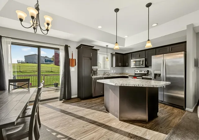 Photo 4 of Single family home for sale at 5920 Kingsbury Dr NW, Rochester, MN 55901 | MLS# 7164504 | Listing updated on 2026-10-29