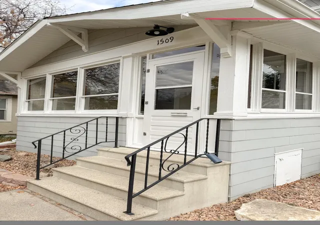 Photo 3 of Single family home for sale at 1509 3rd Avenue S, Fargo, ND 58103 | MLS# 7164520 | Listing updated on 2026-10-28