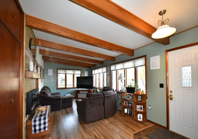 Photo 4 of Single family home for sale at 207 E 6th Street, Zumbrota, MN 55992 | MLS# 7164530 | Listing updated on 2026-10-27