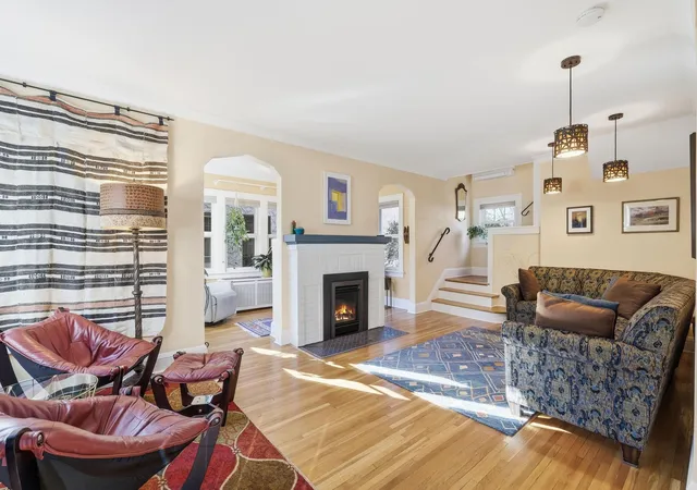 Photo 2 of Single family home for sale at 377 Woodlawn Ave, Saint Paul, MN 55105 | MLS# 7164560 | Listing updated on 2026-10-27
