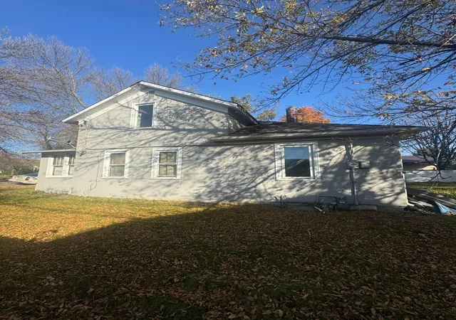 Photo 2 of Single family home for sale at 22 Hickory St N, Lester Prairie, MN 55354 | MLS# 7164565 | Listing updated on 2026-10-29