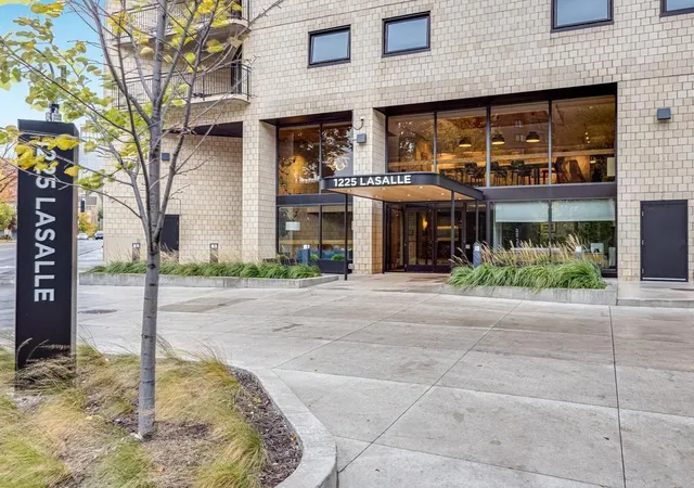 Photo 2 of Condo for sale at 1225 Lasalle Ave #1503, Minneapolis, MN 55403 | MLS# 7164646 | Listing updated on 2026-10-29