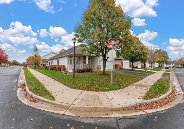 Photo 2 of Single family home for sale at 13564 Crossglenn Path, Rosemount, MN 55068 | MLS# 7164650 | Listing updated on 2026-10-29