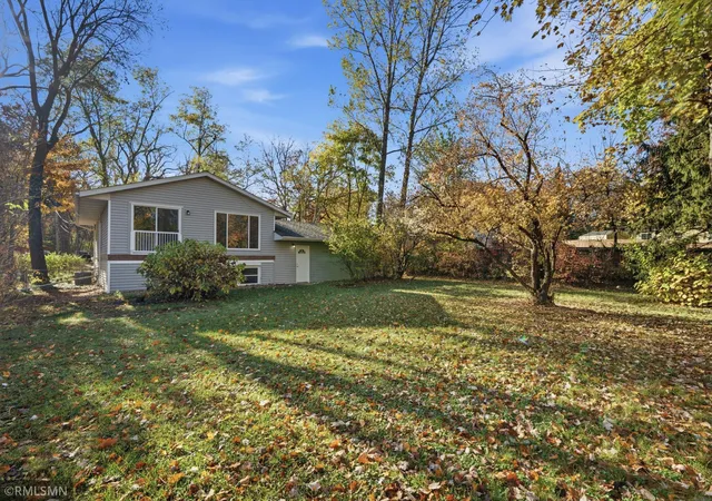 Photo 2 of Single family home for sale at 311 Burlington Rd, Saint Paul, MN 55119 | MLS# 7164665 | Listing updated on 2026-10-31