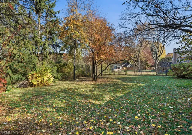 Photo 4 of Single family home for sale at 311 Burlington Rd, Saint Paul, MN 55119 | MLS# 7164665 | Listing updated on 2026-10-31