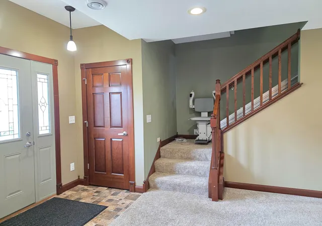 Photo 2 of Single family home for sale at 105 Taylor Cir, Le Sueur, MN 56058 | MLS# 7164714 | Listing updated on 2026-10-28