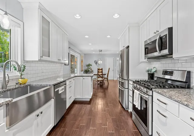Photo 4 of Single family home for sale at 5321 Thotland Rd, Minneapolis, MN 55422 | MLS# 7164844 | Listing updated on 2026-10-29
