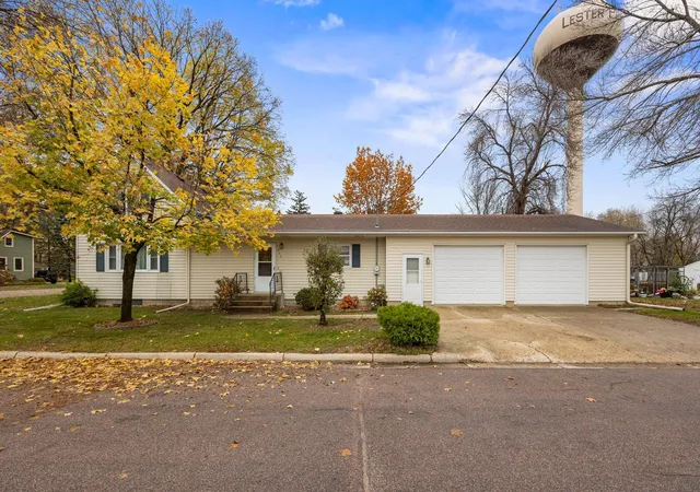 Photo 1 of Single family home for sale at 900 1st Avenue N, Lester Prairie, MN 55354 | MLS# 7164861 | Listing updated on 2026-10-29