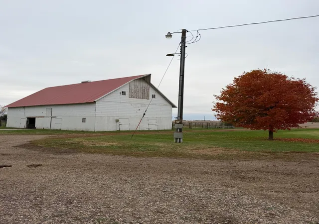 Photo 4 of Single family home for sale at 1205 50th Avenue, Sherburn, MN 56171 | MLS# 7164899 | Listing updated on 2026-10-27