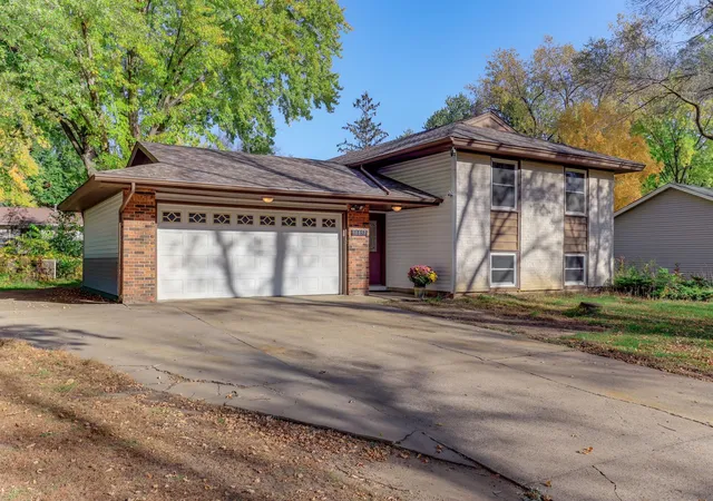 Photo 1 of Single family home for sale at 10857 Hollywood Blvd NW, Minneapolis, MN 55433 | MLS# 7164907 | Listing updated on 2026-10-28