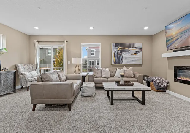 Photo 4 of Single family home for sale at 5135 Oak Grv Pkwy N, Minneapolis, MN 55443 | MLS# 7164980 | Listing updated on 2026-10-30