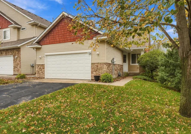 Photo 1 of Single family home for sale at 2361 Rushmore Rd, Hastings, MN 55033 | MLS# 7164993 | Listing updated on 2026-10-29