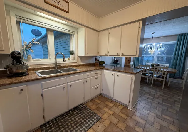 Photo 3 of Single family home for sale at 408 9th Avenue SE, Roseau, MN 56751 | MLS# 7165002 | Listing updated on 2026-10-27