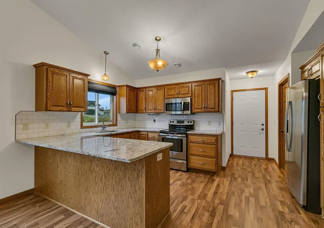 Photo 4 of Single family home for sale at 1803 Knottingham Dr, Sartell, MN 56377 | MLS# 7165023 | Listing updated on 2026-10-30