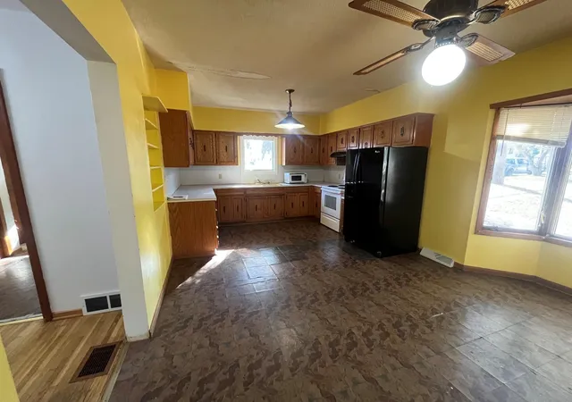 Photo 3 of Single family home for sale at 390 11th Street, Dawson, MN 56232 | MLS# 7165048 | Listing updated on 2026-10-27