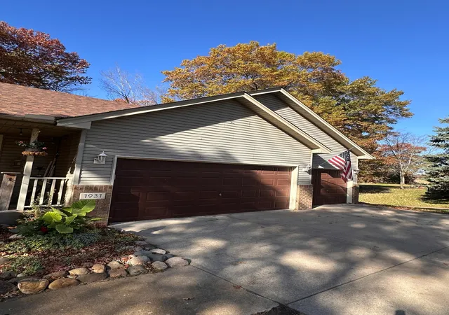 Photo 1 of Single family home for sale at 1931 Jenkins St NE, Cedar, MN 55011 | MLS# 7165049 | Listing updated on 2026-10-28