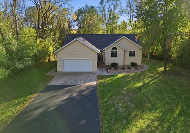 Photo 1 of Single family home for sale at W7949 185th Avenue, Hager City, WI 54014 | MLS# 7165063 | Listing updated on 2026-10-27
