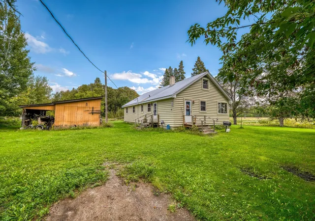 Photo 1 of Single family home for sale at 4489 County Rd 1, Littlefork, MN 56653 | MLS# 7165082 | Listing updated on 2026-10-27