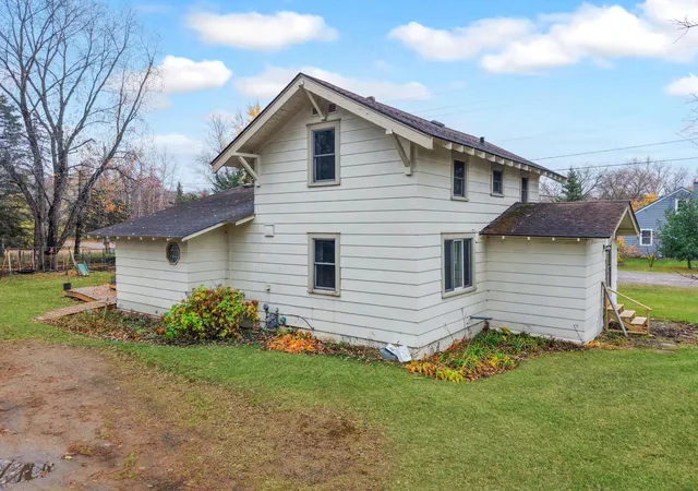 Photo 1 of Single family home for sale at 200 York St, Pine River, MN 56474 | MLS# 7165083 | Listing updated on 2026-10-29
