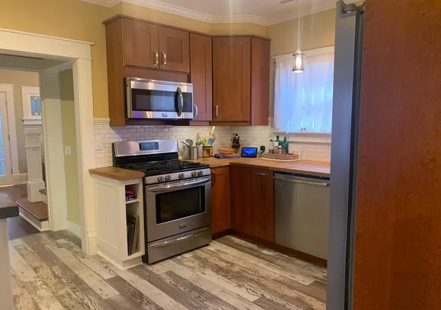 Photo 4 of Single family home for sale at 605 5th Avenue SW, Austin, MN 55912 | MLS# 7165169 | Listing updated on 2026-10-29