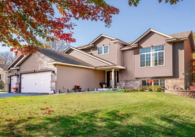 Photo 1 of Single family home for sale at 22940 Rachael Dr, Rogers, MN 55374 | MLS# 7165174 | Listing updated on 2026-10-28