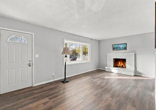 Photo 3 of Single family home for sale at 4816 W 82nd Street, Minneapolis, MN 55437 | MLS# 7165175 | Listing updated on 2026-10-29