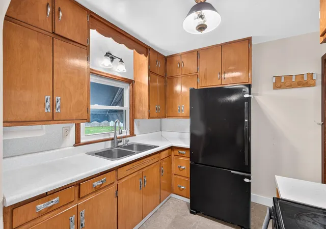 Photo 3 of Single family home for sale at 5638 Colfax Ave N, Minneapolis, MN 55430 | MLS# 7165187 | Listing updated on 2026-10-29