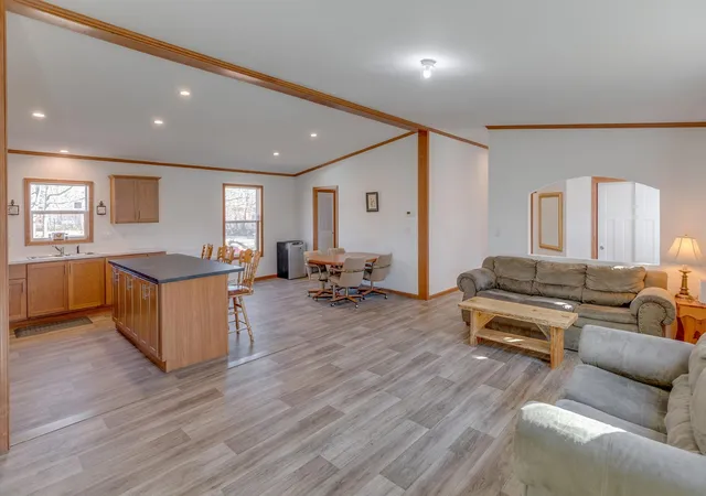 Photo 4 of Single family home for sale at 39797 Majestic Rd, Crosslake, MN 56442 | MLS# 7165227 | Listing updated on 2026-10-30