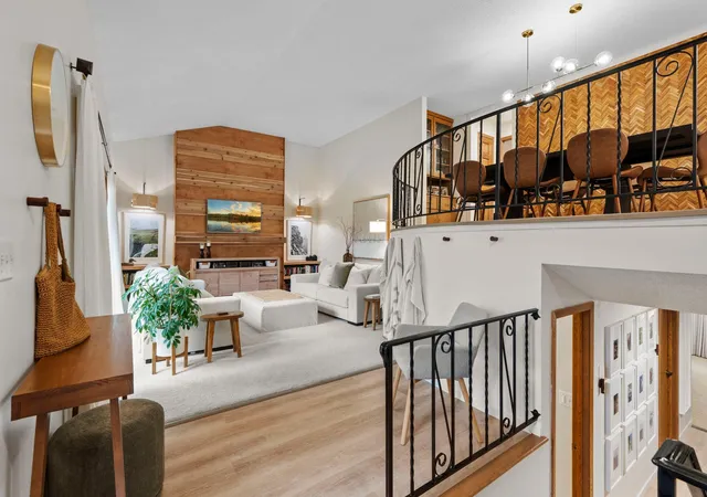 Photo 3 of Single family home for sale at 8281 Deer Pond Trl N, Lake Elmo, MN 55042 | MLS# 7165240 | Listing updated on 2026-10-29