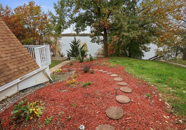 Photo 3 of Single family home for sale at 21367 586th Avenue, Litchfield, MN 55355 | MLS# 7165268 | Listing updated on 2026-10-27