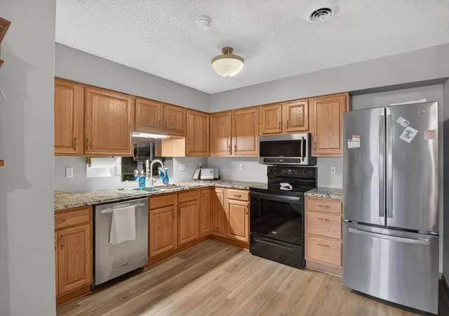 Photo 4 of Condo for sale at 215 3rd Avenue NE #10, Valley City, ND 58072 | MLS# 7165288 | Listing updated on 2026-10-29