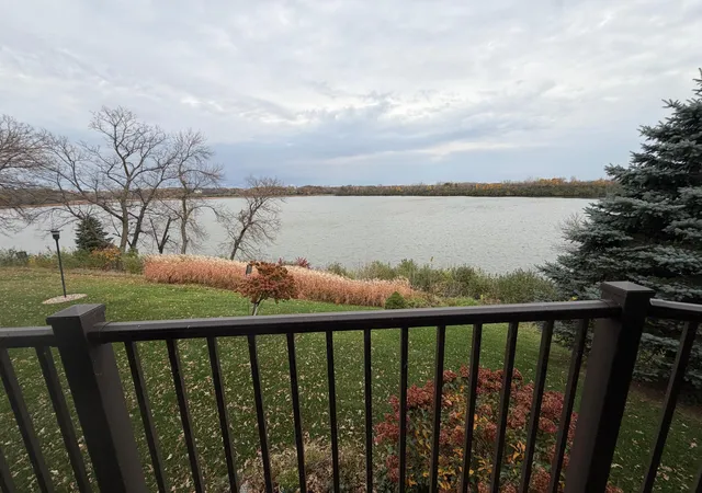 Photo 4 of Condo for sale at 808 Lake Chapeau Dr #102, Albert Lea, MN 56007 | MLS# 7165297 | Listing updated on 2026-10-28