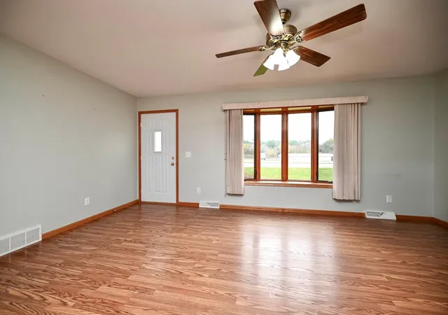Photo 2 of Single family home for sale at 306 Saehler Dr, Minnesota City, MN 55959 | MLS# 7165299 | Listing updated on 2026-10-31