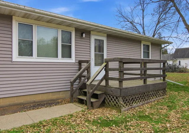 Photo 2 of Single family home for sale at 57522 130th Avenue, Altura, MN 55910 | MLS# 7165304 | Listing updated on 2026-10-29
