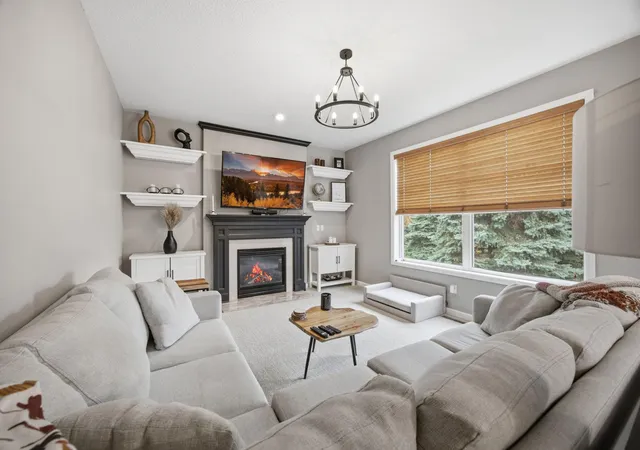 Photo 1 of Single family home for sale at 14017 53rd Avenue N, Minneapolis, MN 55446 | MLS# 7165337 | Listing updated on 2026-10-30