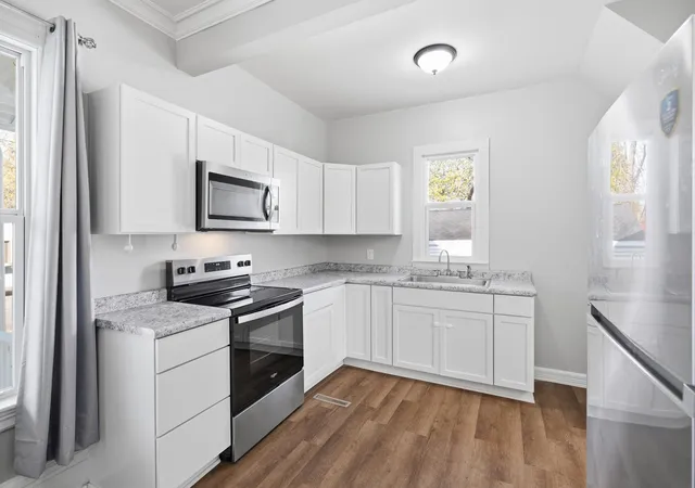 Photo 4 of Single family home for sale at 601 2nd Avenue NE, Waseca, MN 56093 | MLS# 7165347 | Listing updated on 2026-10-31